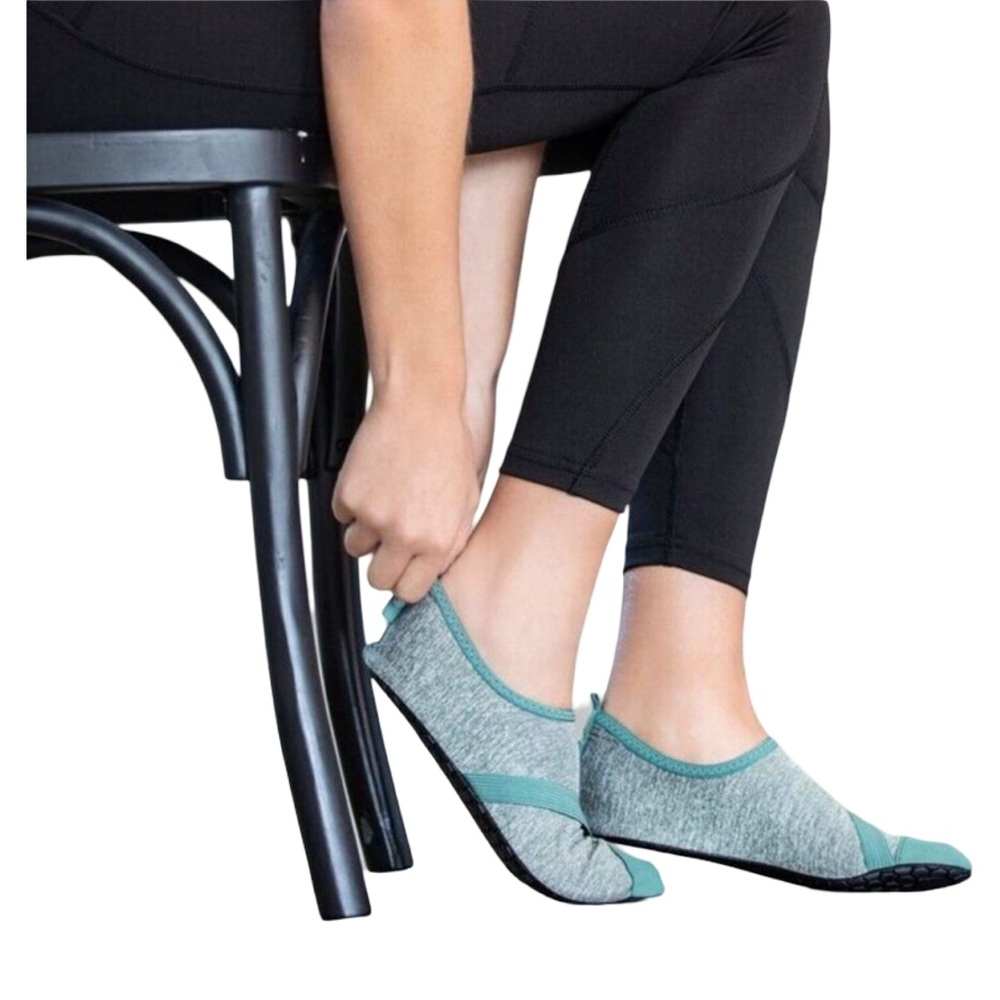NEW FITKICKS LIVE WELL COLLECTION FOOTWEAR